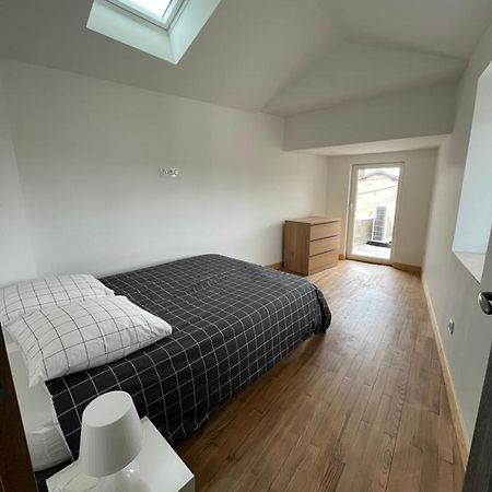 Superbe Maison De Ville, Renovee A 15 Min De Lyon Saint-Symphorien-dʼOzon Eksteriør billede